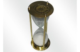 horloge de sable en laiton