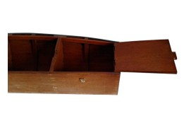 Boat for wall-hanging on wood varnished
