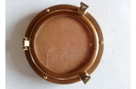 Porthole frame