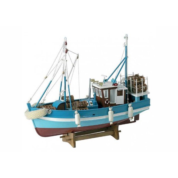 Bateau de pêche traditionnelle