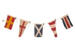 Guirlande 5 drapeaux, pour les fêtes de fruits de mer.