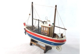 Bateau de pêche traditionnel