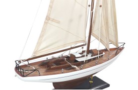 Velero de madera