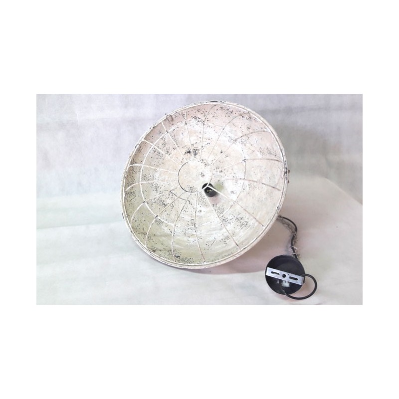 Goldene Deckenleuchte