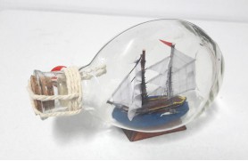 6 Boats in a bottle