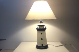 Lighthouse lamp