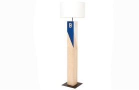 Floor lamp