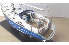 Moderna barca a vela 411