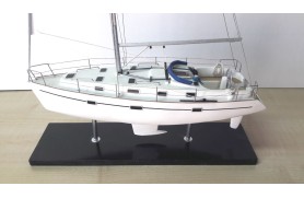 Moderna barca a vela 411