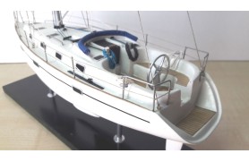 Velero Moderno 411