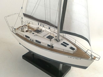 Bavaria 36