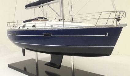 BENETEAU OCEANIS 331 MODELL