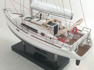 OCEANIS CLIPPER 37