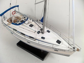 Bavaria 39