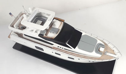 FERRETTI 800