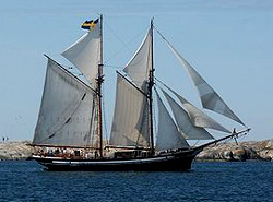 merchant schooner